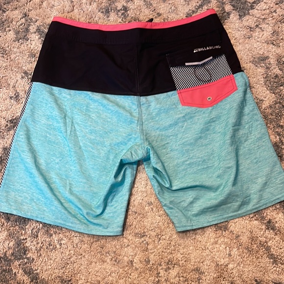 Men’s Billabong platinum X board shorts/swim trunks size 34 - Picture 2 of 3